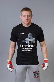 Футболка М-1 Федор Бокс черная - в перчатках