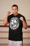 Футболка Tapout Bonafied черная - в стойке